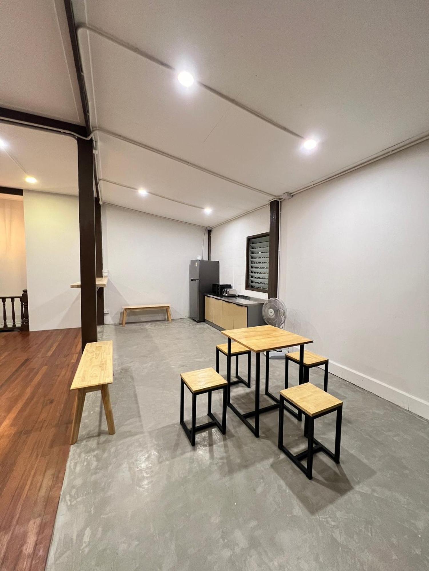 Albergue House Ju Bangkok Exterior foto
