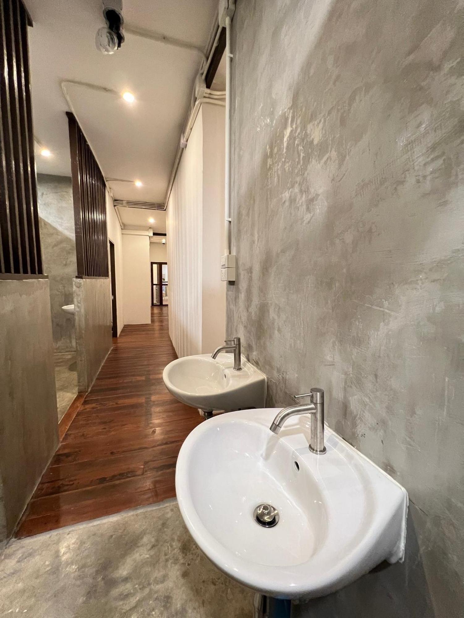 Albergue House Ju Bangkok Exterior foto